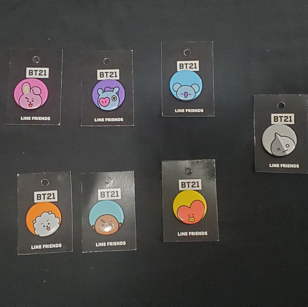 OFFICIAL BT21 PINS NEW!!